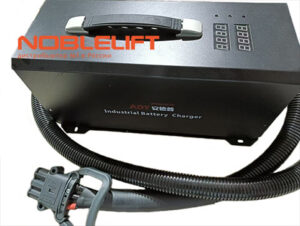 Купить 921000200524 - зарядное устройство 24В/60А для электрических штабелеров Noblelift PS12L, PS16L, PS20L, PS16N, PS20N, PS12DL, PS12TSL, PS16TSL, PS18TSL, PSB12, PS16NW, PS16W, PS12CBC, PS15CBC, электротележек PT20, PT20D, PT18L, PT25L, PT20PC, PT25PC, PT30PC.