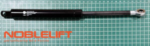 Купить 940400100011 - газовый амортизатор основания ручки (ваги) самоходных штабелеров Noblelift PS12L, PS16L, PS20L, PS12TSL, PS16TSL, PS18TSL, PS12DL и тележек PT20I, PT20D, PT25L. Вес 0,3 кг.