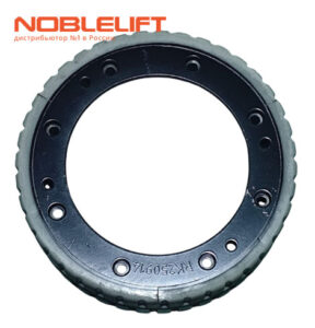 Купить 961004200001 - колесо ведущее для самоходных штабелеров Noblelift PSE12N, PSE12B, PSE12NSC, SWB130S, SWB130D, PSE12BD, PSE12ND, PSE12BSL, PSE12NSL, электротележек PTE12N, PTE15N, PTE15NSC, PTE20N, PTE15NPro, PTE20NPro. Вес 3,28 кг.