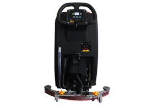 Купить поломойку - малоразмерная самоходная аккумуляторная поломоечная машина ND530 Noblelift для мойки полов производственных помещений, складов, теплых паркингов. Доставка по России, лизинг