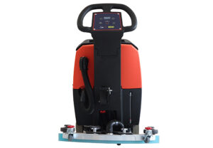 Поломоечную машину NB460 Noblelift купить у изготовителя - новая малогабаритная толкаемая ручная поломоечная машина для влажной уборки полов различных по назначению помещений, складов, теплых парковок