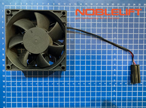 211525020001 Шланг в сборе