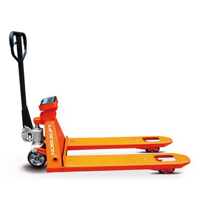 Гидравлические тележки (рохли) HPT20S с весами Noblelift купить. Гидротележка - весовая рохля HPT20S. Точность измерения составляет +/- 2кг. Опционально доступна комплектация с принтером. Грузоподъемность 2 тонны. Официальный дистрибьютор Noblelift