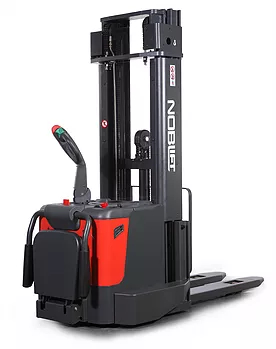 Самоходные электроштабелеры PS20 Noblelift купить у дистрибьютора. Самоходные электрические штабелеры грузоподъемностью 2000 кг с платформой оператора, высота подъема 2600, 2900, 3600 мм, для интенсивной эксплуатации