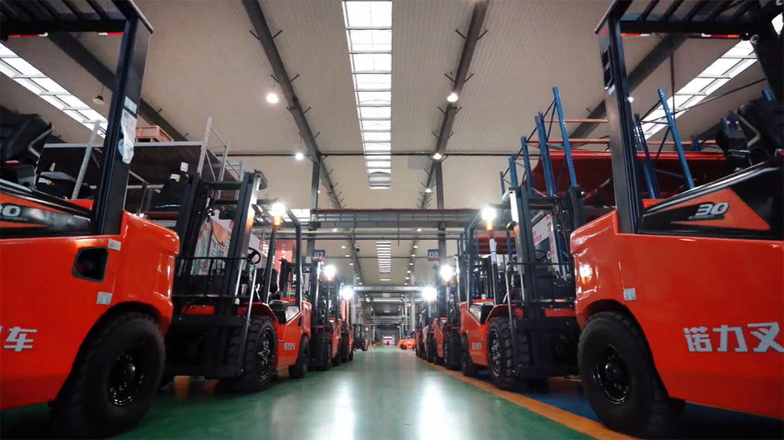 Китайская экспансия России на рынке складской техники