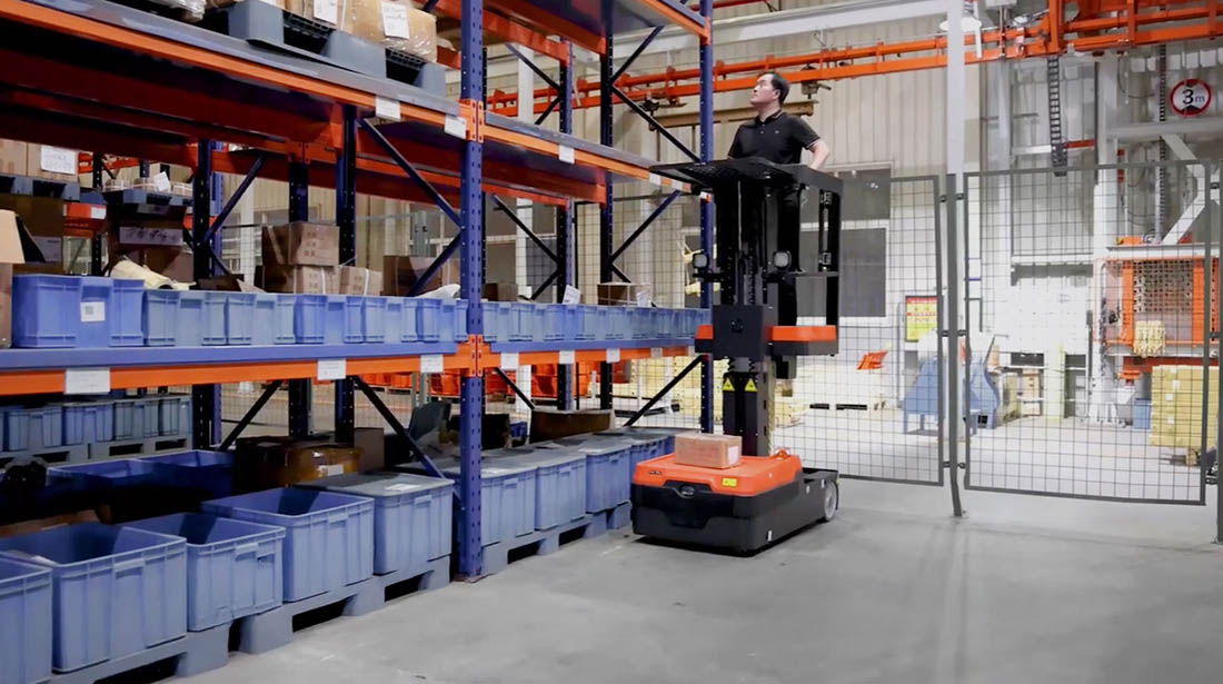 Система распределения товаров и комплектация заказов